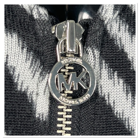 Michael Kors Zebra Print Dress 1/4 Zip Sz S - Picture 3 of 7